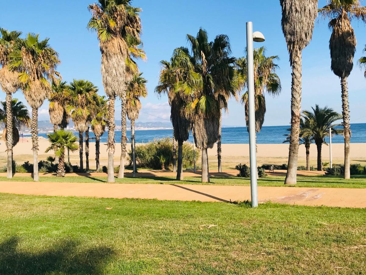 סנט אדריה דה בסוס Sleep & Boats Barcelona City מראה חיצוני תמונה